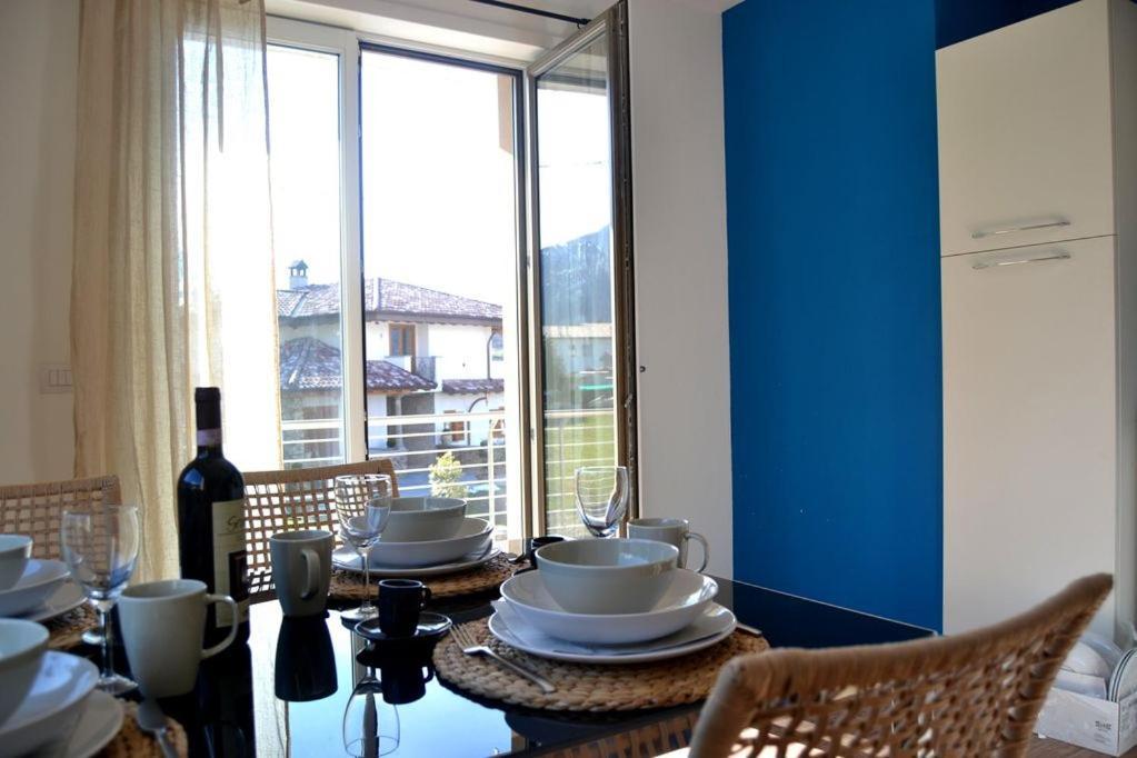 Casa Conte Air Conditioning, Near Station, Center And Ferry To Bellaggio Colico Exterior photo
