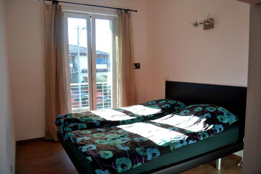 Casa Conte Air Conditioning, Near Station, Center And Ferry To Bellaggio Colico Exterior photo