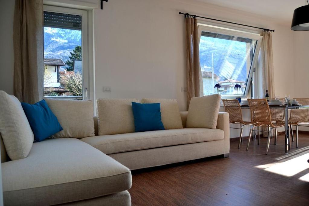 Casa Conte Air Conditioning, Near Station, Center And Ferry To Bellaggio Colico Exterior photo